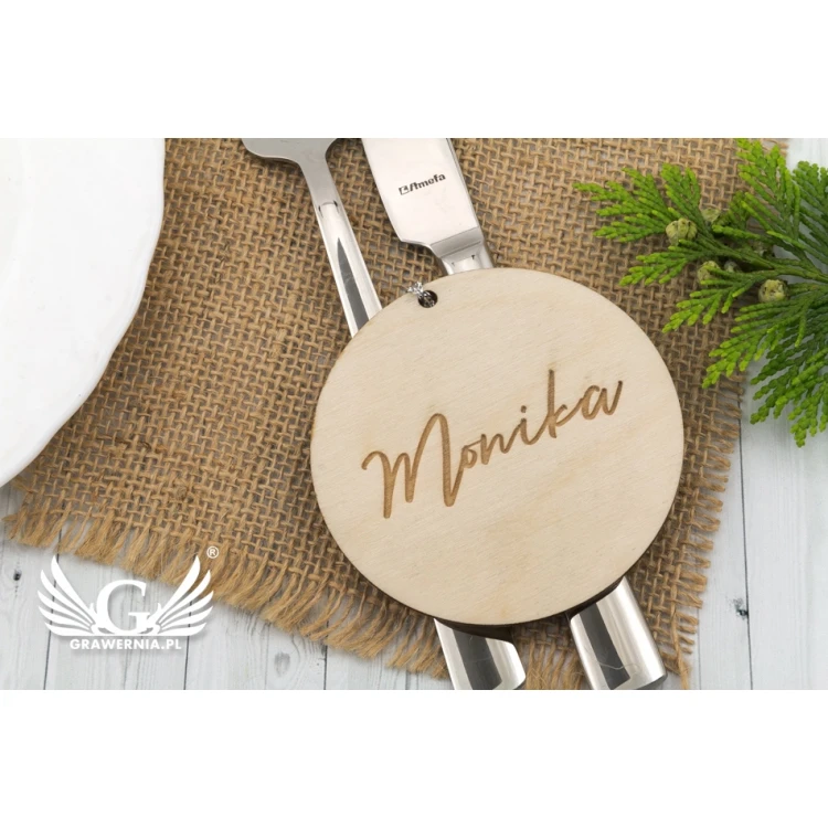 Winietki ślubne z naturalnego drewna grawerowane laserem - WIN004