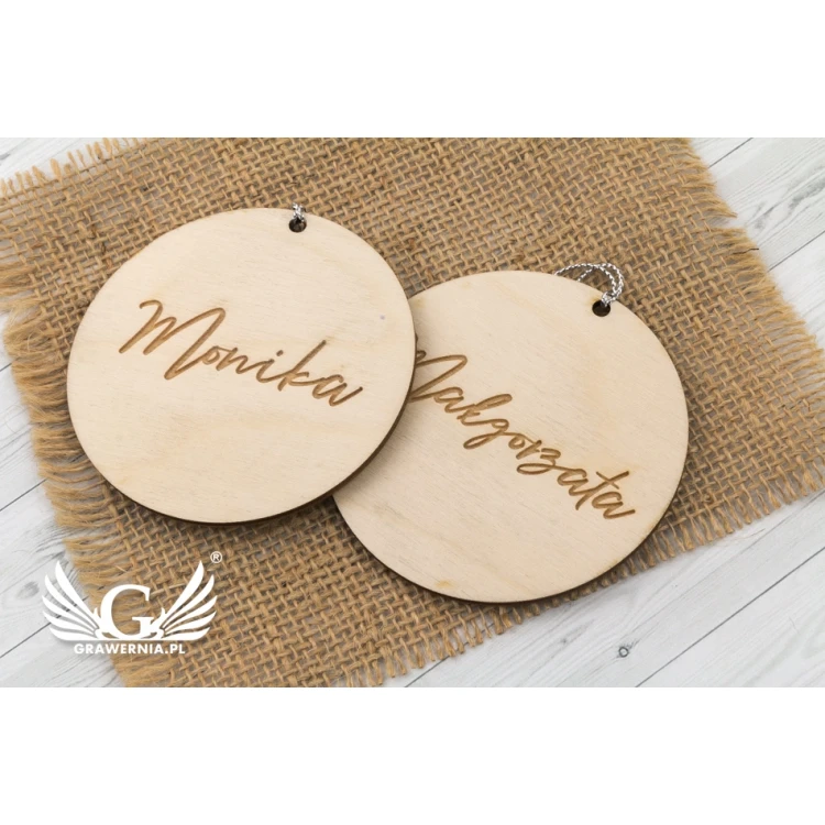 Winietki ślubne z naturalnego drewna grawerowane laserem - WIN004