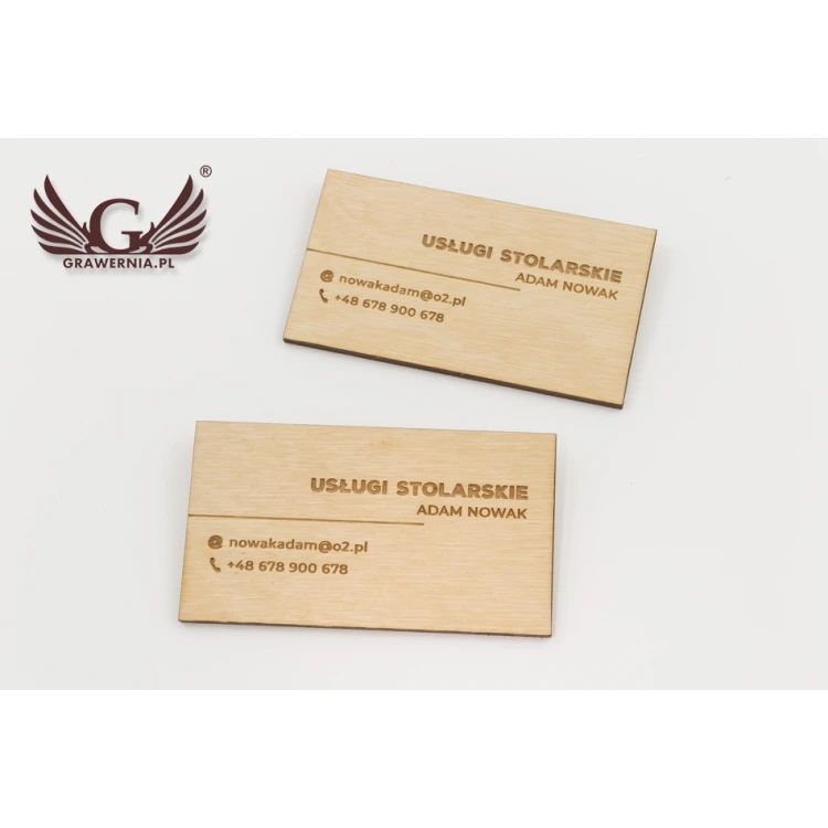 Wizytówki z drewna premium - lakierowane - grawerowane -  WZ025