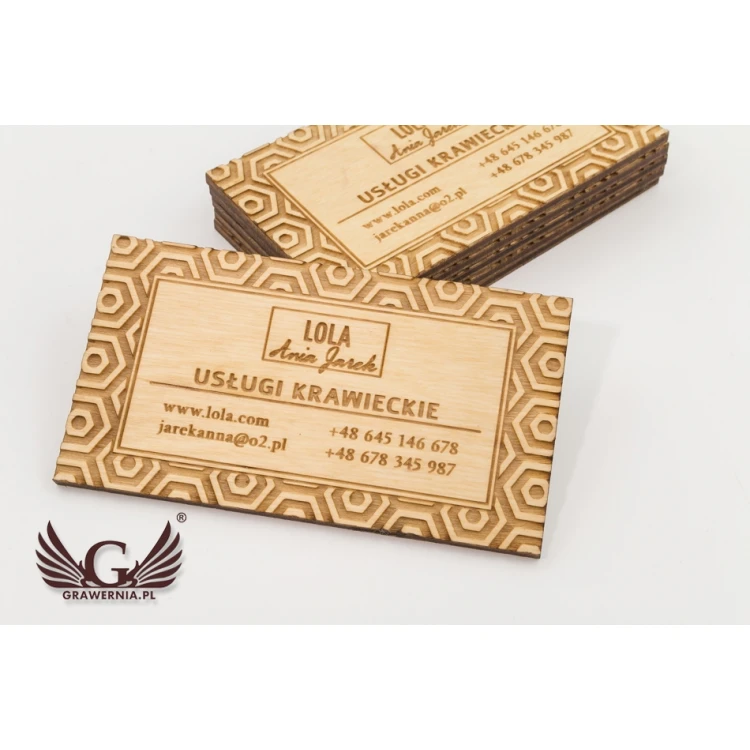 Wizytówki z drewna premium - lakierowane - grawerowane - WZ026