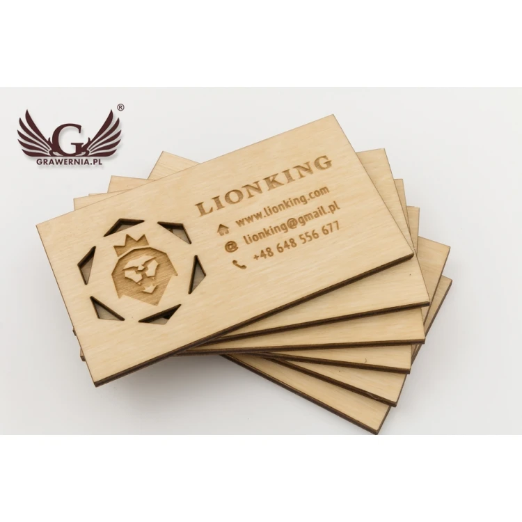 Wizytówki z drewna premium - lakierowane - grawerowane - WZ023