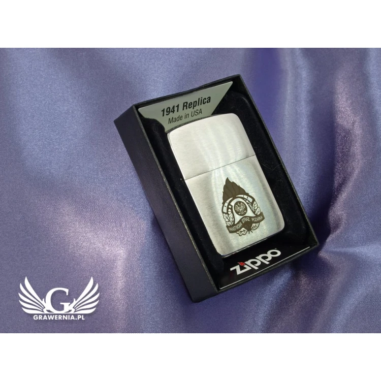 Zapalniczka ZIPPO 1941 Replica Brushed Chrome - ZIP051