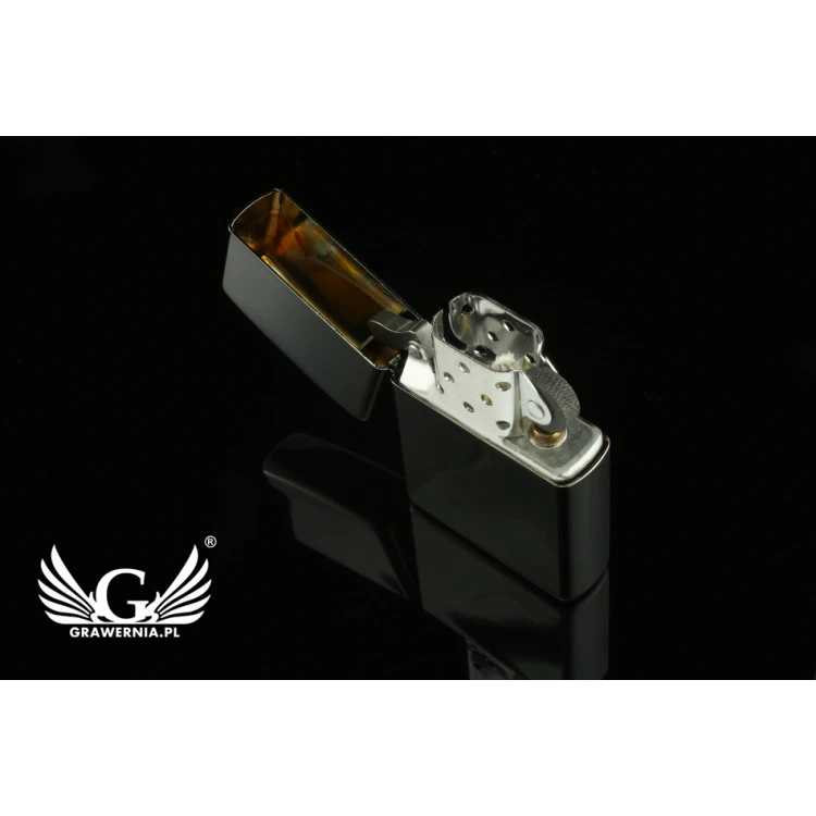  Zapalniczka ZIPPO Black Ice - ZIP028