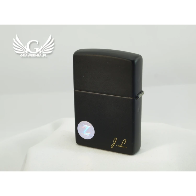 Zapalniczka ZIPPO Black Matte Logo - ZIP056