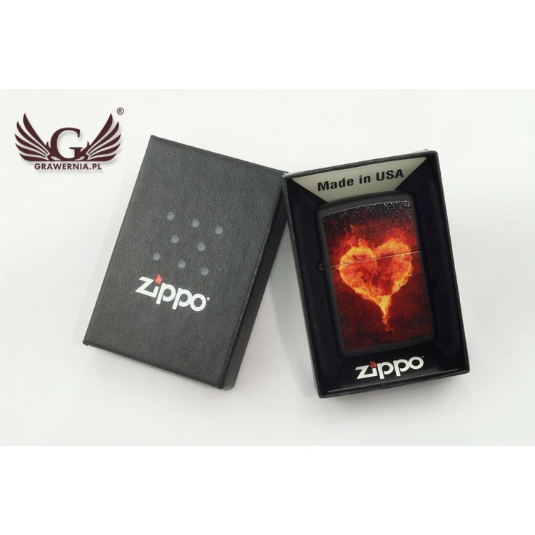 Zapalniczka Zippo Burning Heart Black Matte - ZIP017