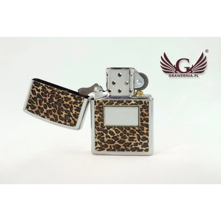 Zapalniczka ZIPPO Pantera High Polish Chrome - ZIP023
