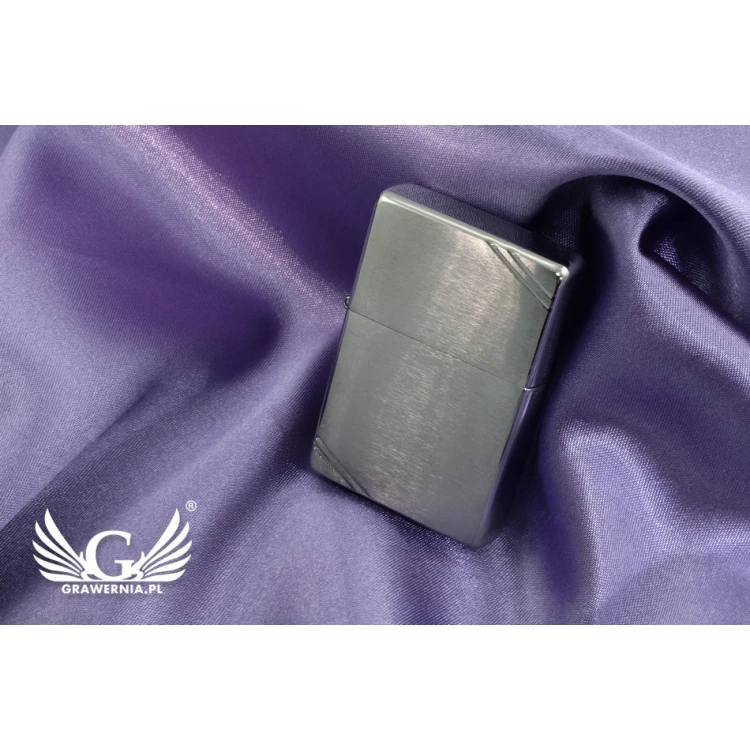 Zapalniczka ZIPPO Vintage Brushed Chrome with Slashes - ZIP027