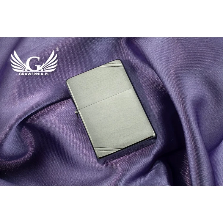 Zapalniczka ZIPPO Vintage Brushed Chrome with Slashes - ZIP027