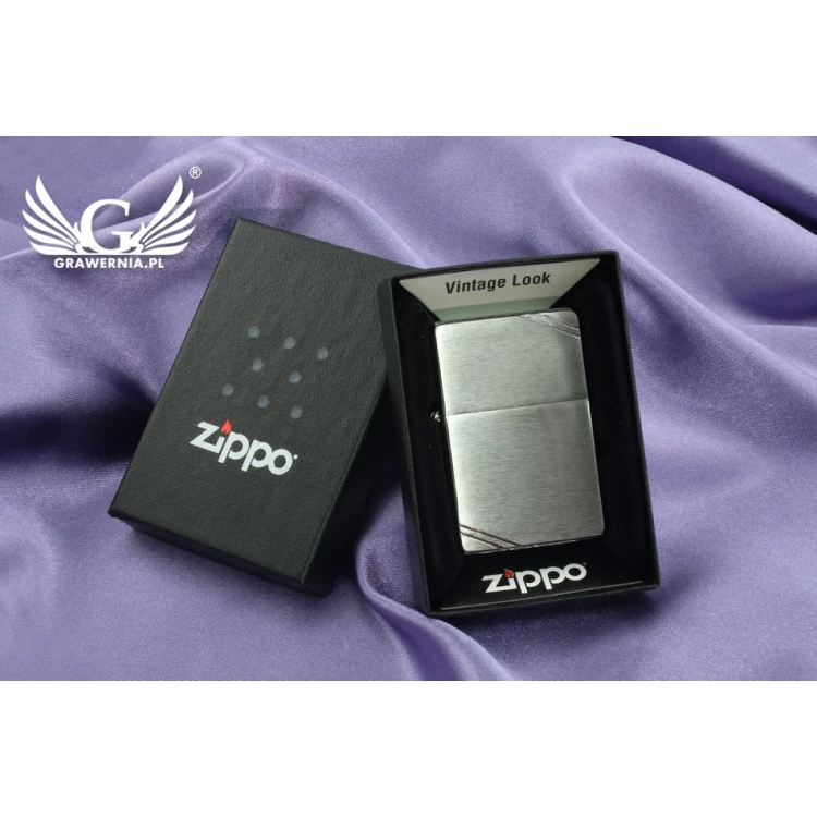 Zapalniczka ZIPPO Vintage Brushed Chrome with Slashes - ZIP027