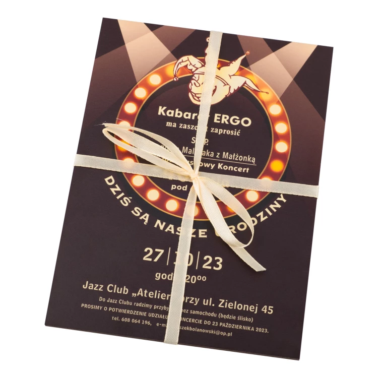 Zaproszenie na jubileuszowy koncert w formie drewnianej tabliczki - wym. 133x184mm - ZAP095