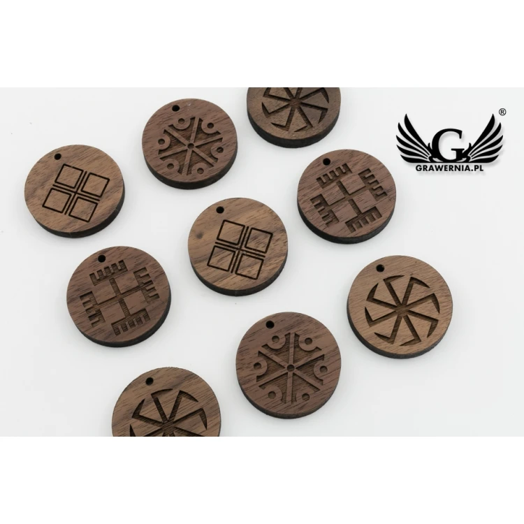 Zawieszki drewniane grawerowane - wym. 30x30mm - EDR023 
