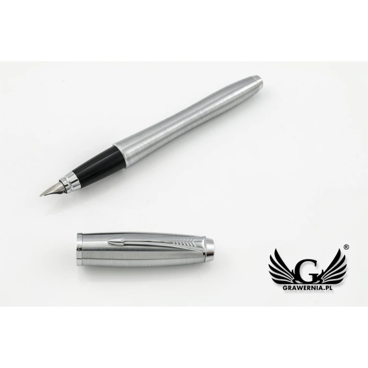 Zestaw Parker URBAN Metro Metallic CT pióro wieczne i długopis z czerwonym notesem - PAR137-DUO-SW