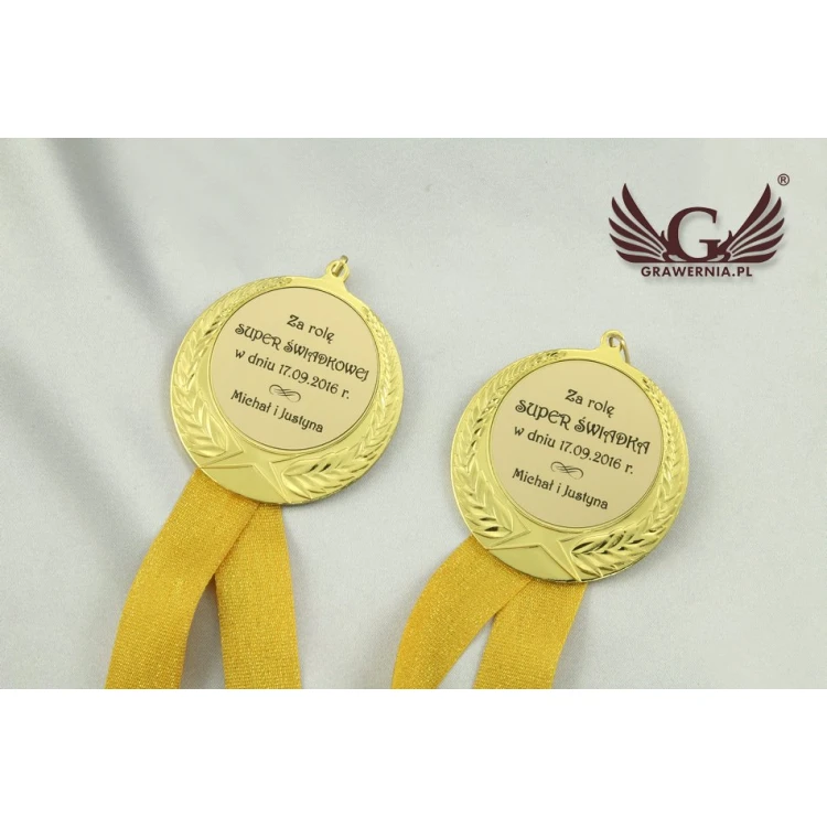 Złoty medal ze wstążką - średnica 70mm - MMC1170
