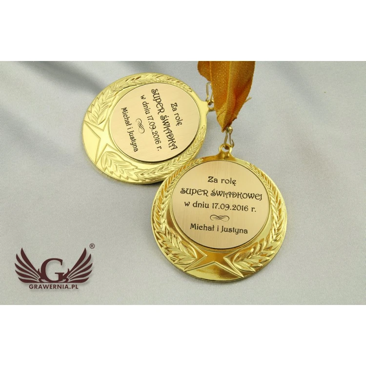 Złoty medal ze wstążką - średnica 70mm - MMC1170