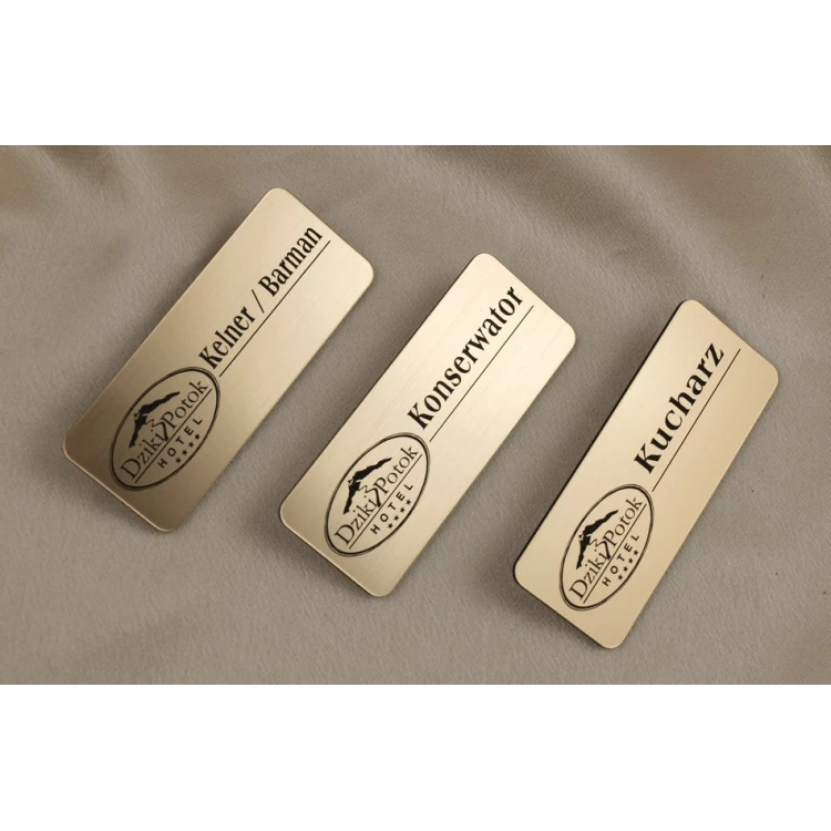 Identyfikator dla pracownika Złoty 75x30mm - ID006